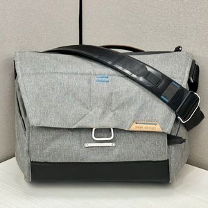 Peak Design Everyday Messenger V1.5 (13", Ash)